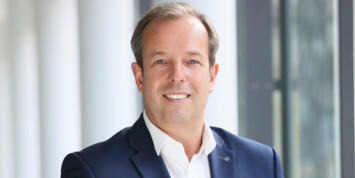 Dr. Phil Zundel, Leiter Unternehmensentwicklung, Unternehmenskommunikation und Personal bei der Münchener Hypothekenbank.