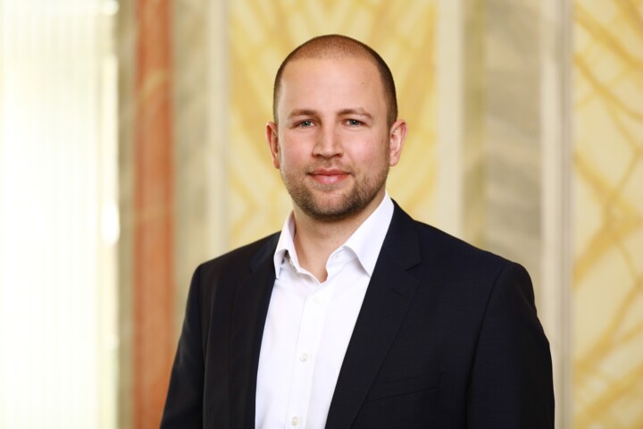 Phillip Konow, Leonwert Immobilienmanagement GmbH