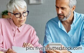 Rentner prüfen ihre Finanzen: 2026 bringt Änderungen bei Rente, Steuern und Beiträgen.