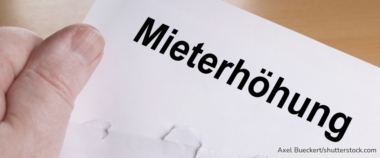 Nicht jede Mieterhöhung ist korrekt. Mieter sollten unter anderem Mietspiegel, Kappungsgrenze und Fristen kontrollieren.