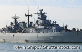 Die deutsche Fregatte "Mecklenburg-Vorpommern" nutzt ein Getriebe von RENK