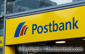 Die Postbank strukturiert ihr gesamtes Kontenangebot um.