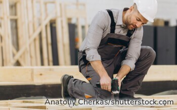 Visualisierung des weltweit ersten modularen Holz-Schwimmbads in Stuttgart-Zuffenhausen, geplant zur IBA 2027