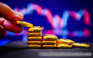 Gold gilt als Absicherung in unsicheren Zeiten. Goldsparpläne ermöglichen den schrittweisen Aufbau einer Position bereits mit kleinen Beträgen.