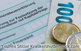 Viele Steuerzahler können ihre Steuererklärung selbst erledigen – wichtig sind vollständige Angaben, die richtigen Formulare und die geltenden Fristen.