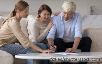 Auch bei einer Vermietung innerhalb der Familie sollten die wesentlichen Vertragsbedingungen klar vereinbart und anschließend tatsächlich umgesetzt werden.