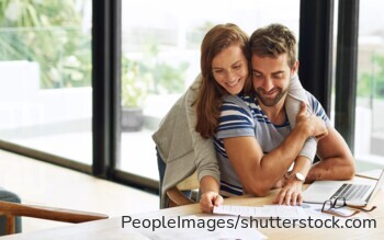 Ein Bausparvertrag kann Planungssicherheit geben – entscheidend sind Ziel, Laufzeit, Kosten und Förderung.