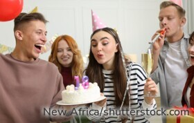 Auch nach dem Abitur kann Kindergeld gezahlt werden – entscheidend sind Ausbildung, Übergangszeit oder Ausbildungssuche.