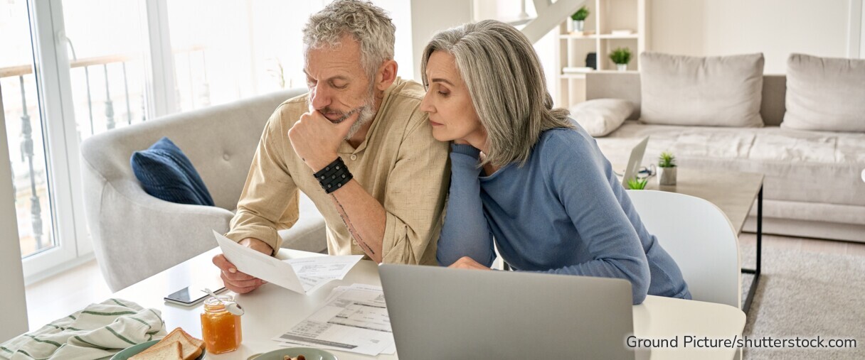Wer seine Riester-Rente auszahlen lassen möchte, kann zwischen lebenslanger Rente, Teilauszahlung, Kündigung, Kleinstbetragsrente oder Wohnriester-Entnahme wählen. Jede Variante hat steuerliche und wirtschaftliche Folgen.