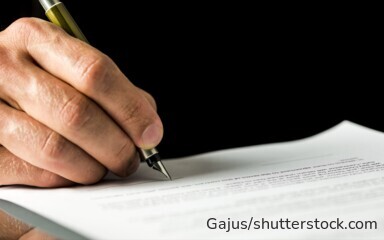 Testament und Erbrechts-Dokumente – viele verbreitete Irrtümer bei Erbfolge, Pflichtteil und Nachlassplanung.