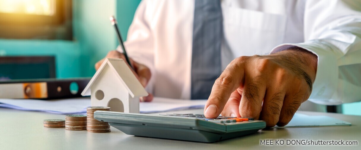 Vermieter sollten bei der Nebenkostenabrechnung genau prüfen, welche Kosten sie umlegen dürfen und welcher Verteilerschlüssel gilt.
