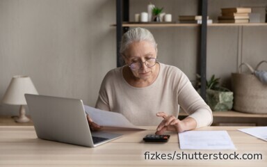 Die geplante Rentenreform könnte Altersgrenzen verändern und die abschlagsfreie Rente nach 45 Versicherungsjahren abschaffen.