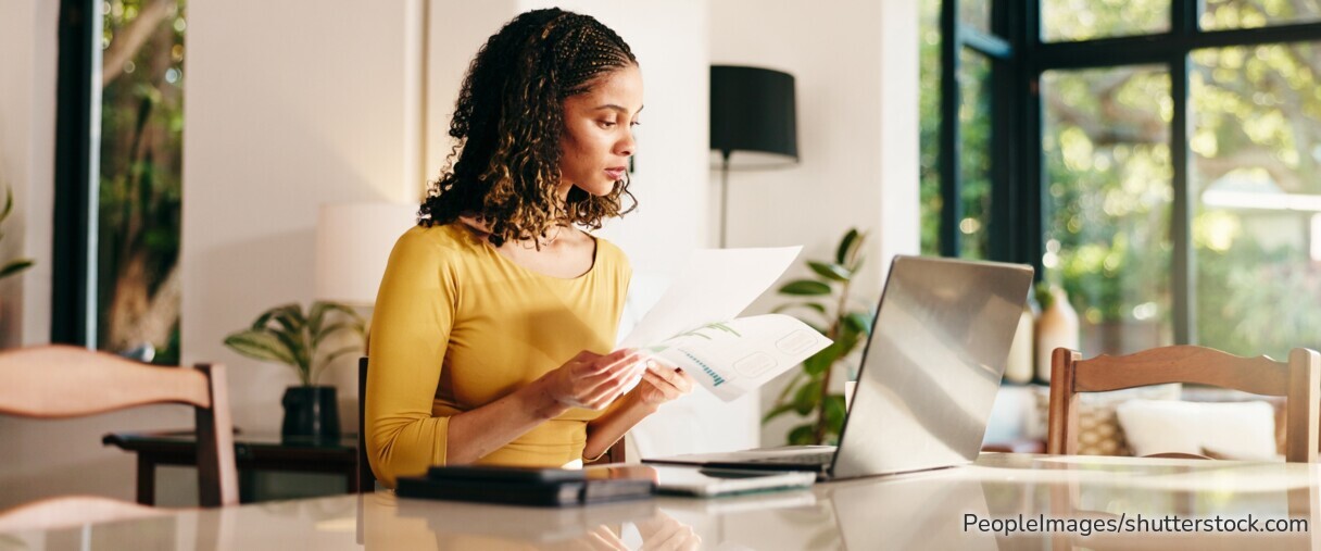 Frauen verdienen im Durchschnitt weniger als Männer. Die Einkommenslücke wirkt sich langfristig auch auf die Höhe der späteren Rente aus.