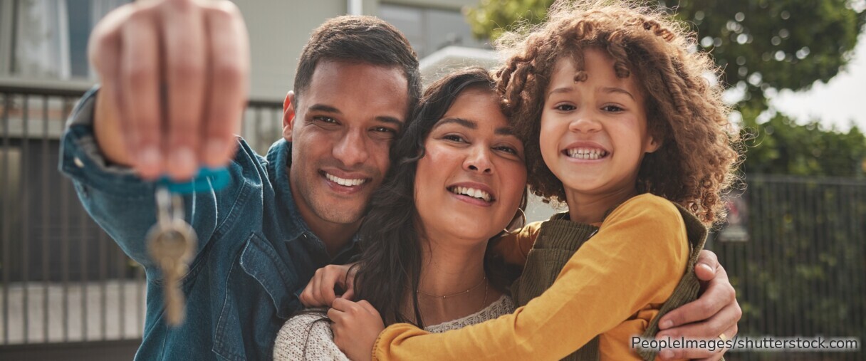Ein Bausparvertrag kann helfen, sich langfristig günstige Zinsen für Bau, Kauf oder Sanierung einer Immobilie zu sichern.