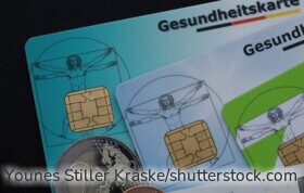 Viele Krankenkassen erhöhen 2026 ihre Zusatzbeiträge – ein Wechsel kann sich lohnen.